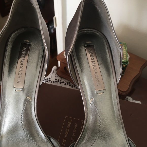 Sandals - Picture 2 of 6